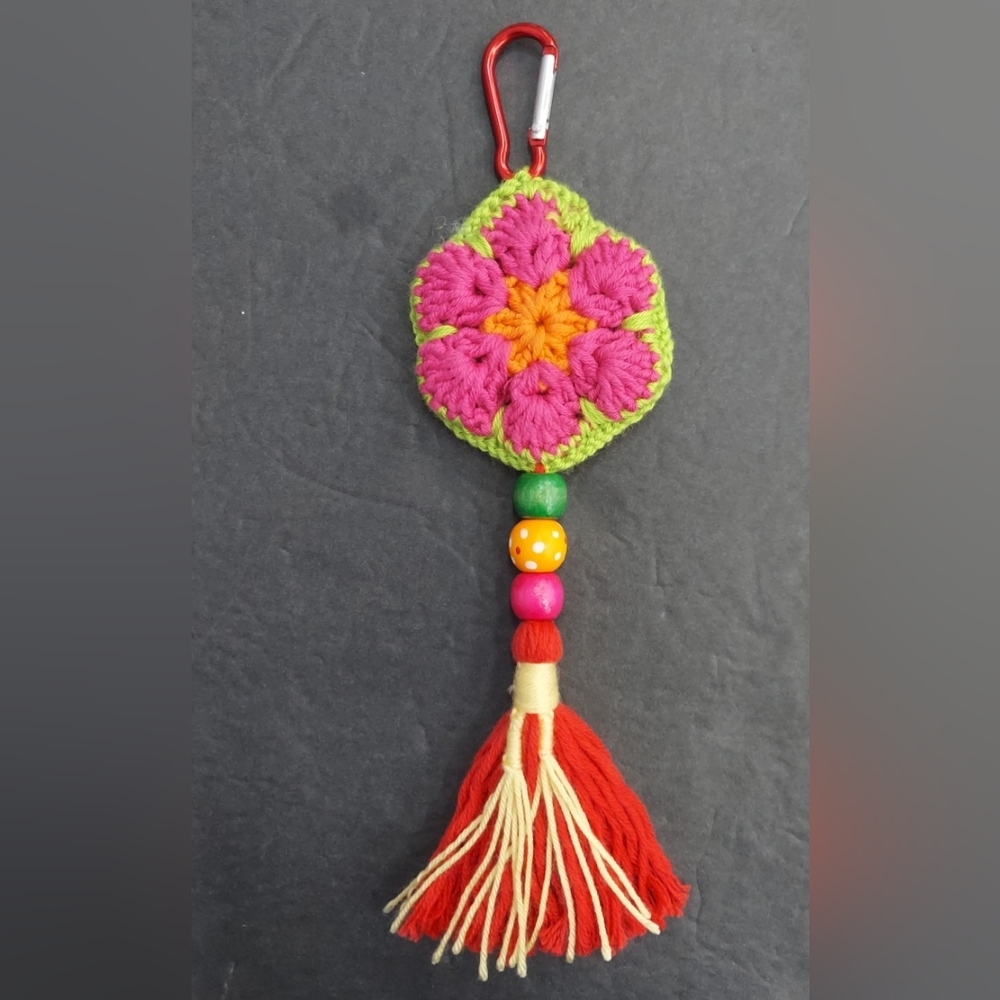Handmade Flower knitting Bag Car key Chain with Nice Decorative Color Beads